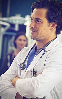 Dr Andrew DeLuca