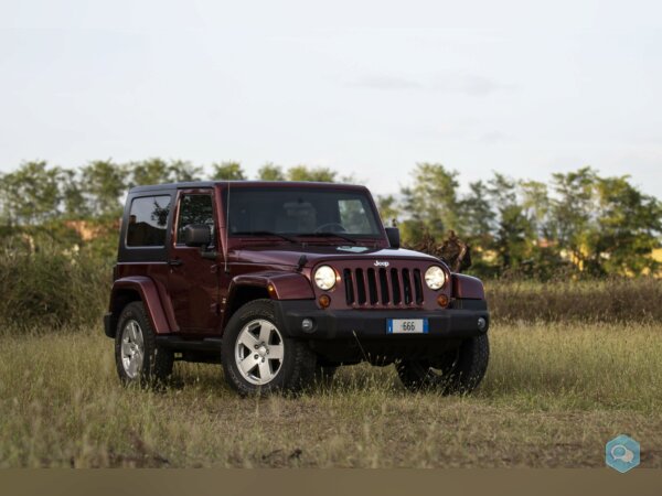 JK 3.8L V6 SAHARA ORIGINALE  - img