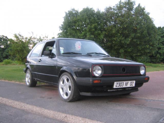 golf 2 GTI 8s type EV bientot en resto 18045IMG_1230