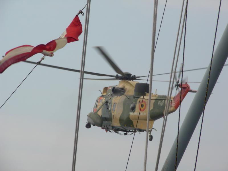 Zeebrugge : Opendeur - Portes Ouvertes - Navy Days - Page 12 212804defenceday2005_085