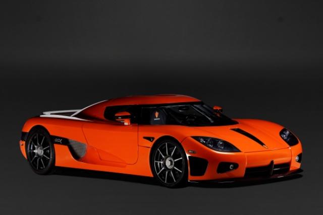 PHOTOS de Koenigsegg 234228koenigsegg_ccx_o