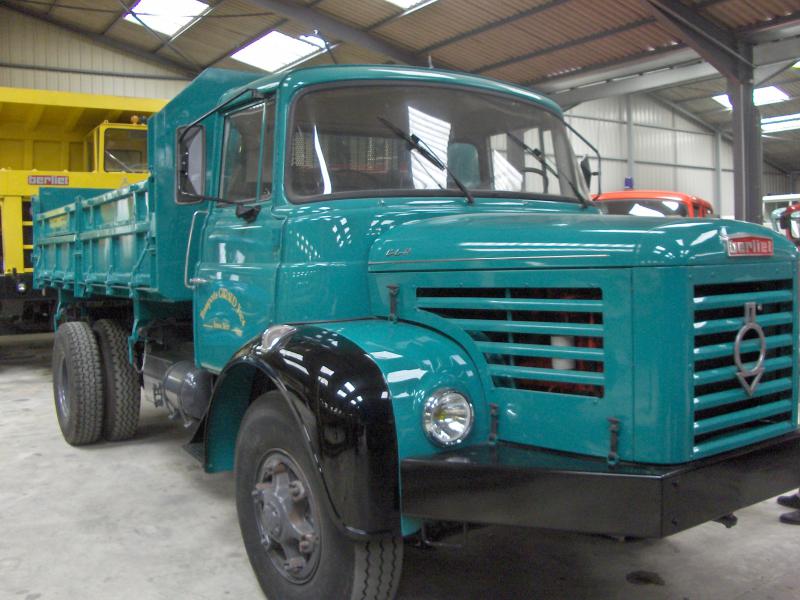 == FONDATION BERLIET == 237335f.Berliet_2_027