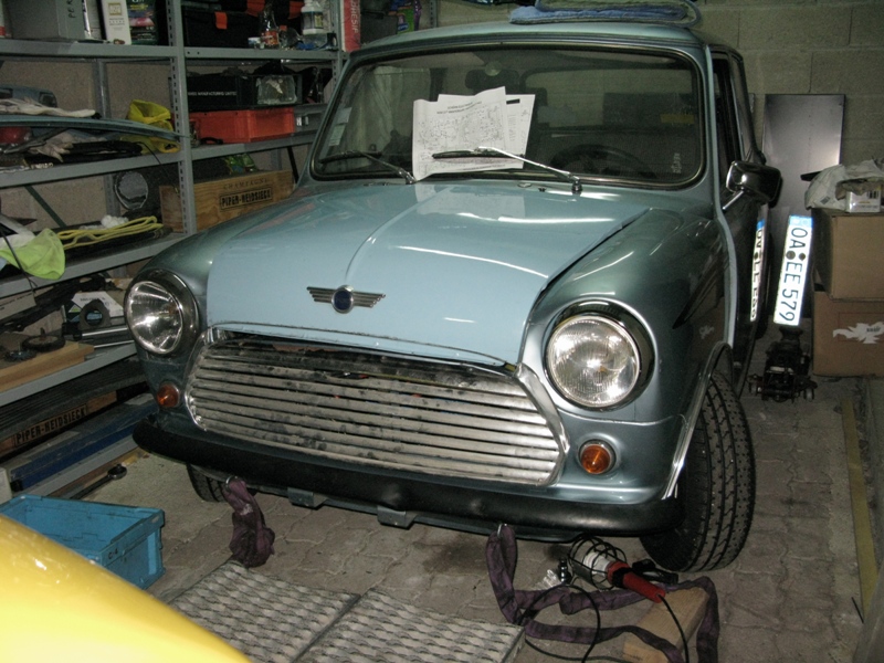 Miniman 51 : Mini 1000 de 1982 (en restauration) - Page 7 351042IMG_6535