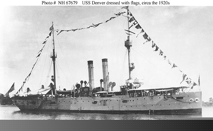 USN CROISEURS LEGERS CLASSE OMAHA 411321USS_Denver