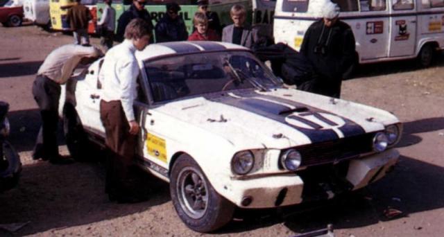 Mustang Shelby Le Mans 1967, le montage d'un kit pas à pas 440717113