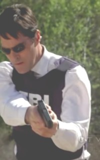 Aaron Hotchner _ The come back -)  470432flingue