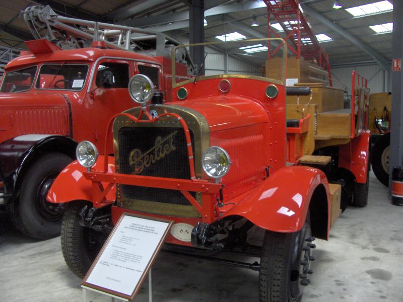 == FONDATION BERLIET == 476403f.Berliet_2_031