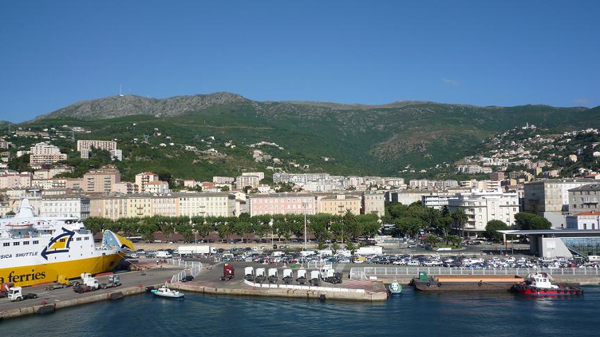 BASTIA BETONNE SA DEFENSE ..MAIS PAS SON LITTORAL !!!!!! - Page 4 51474P1010428