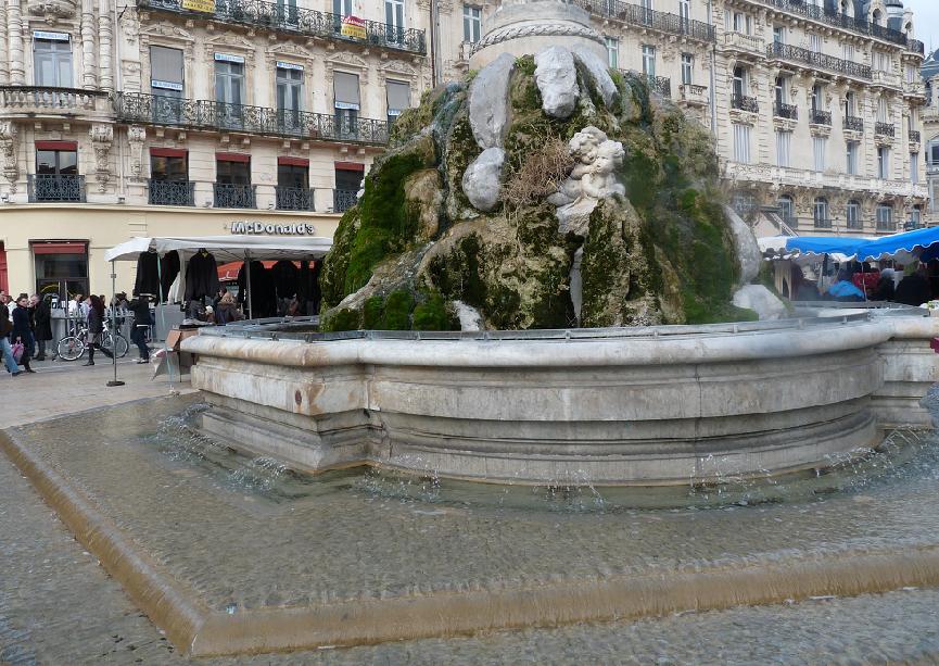 TRAM..TRAM !! :MONTPELLIER LA MO(U)SSON NETTOIT UN GYM-NICOIS ETEINT ... - Page 3 521599P1040182