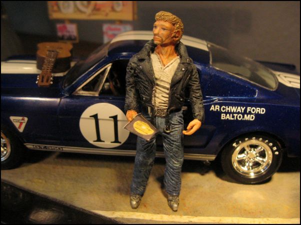 Mustang shelby GT350 et la figurine fait maison qui va avec 580019Capturerj16