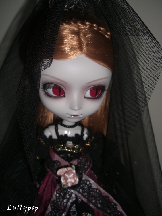 [Pullip Elisabeth] Nouveau Look pour Sakki bas P1 705635Sakki_009