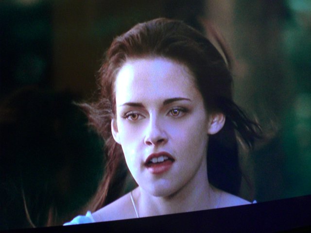 [Breaking Dawn - Part2] Bella en vampire 806130bellavampire