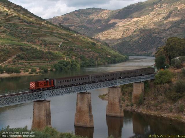 Linha do Douro - Portugal 827083HPIM0180