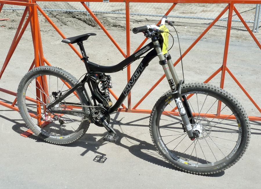 PIVOT 863749pivot_downhill_slopestyle_mountain_bikes03