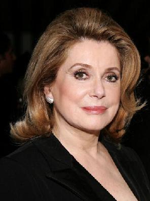 Ces celebrités qui se ressemblent 877021catherine_deneuve_1_