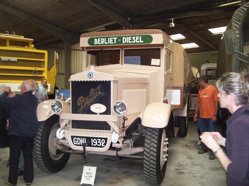 == FONDATION BERLIET == 952416f.berliet_2_279