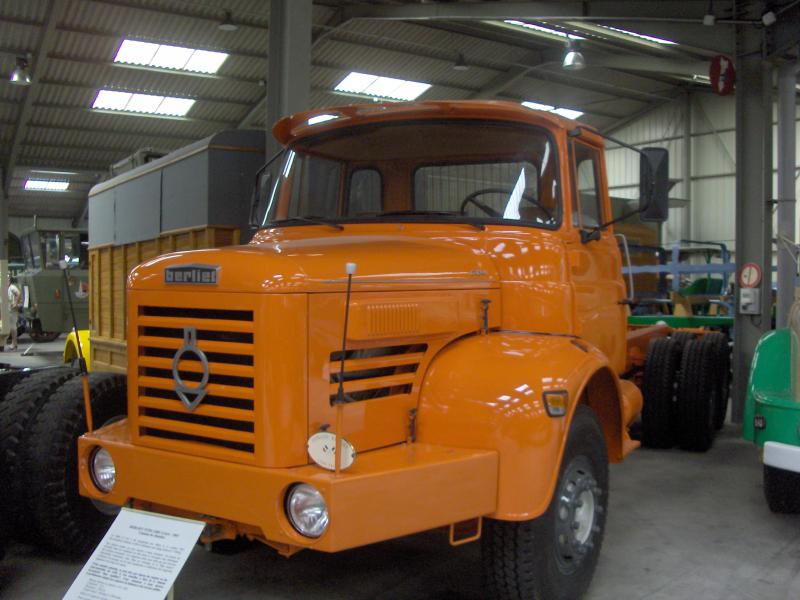 == FONDATION BERLIET == 954041f.Berliet_2_020