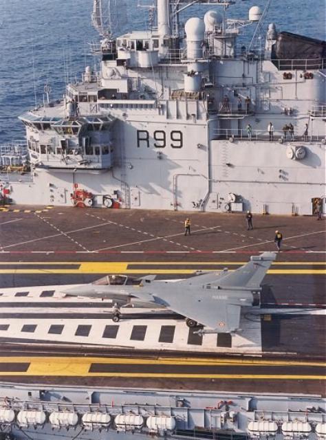 clemenceau - PORTE-AVIONS CLASSE CLEMENCEAU 982651Rafale_Foch_1999