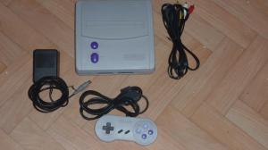 VDS nes//sega/cdi//snes/panasonic Q/portable et divers... Mini_293533sneUSjrloose