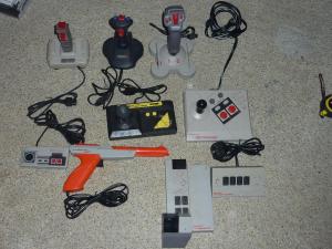 VDS nes//sega/cdi//snes/panasonic Q/portable et divers... Mini_562556accNes