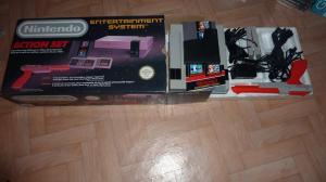 VDS nes//sega/cdi//snes/panasonic Q/portable et divers... Mini_792748NesActionsetBox