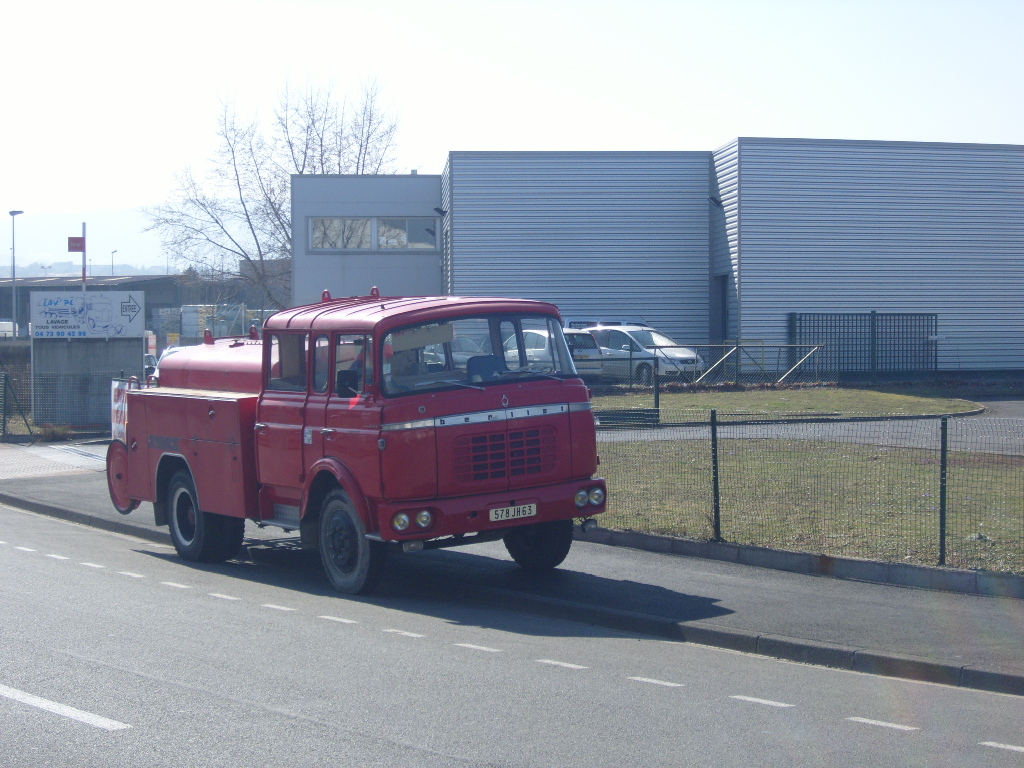 Berliet des pompiers. 111164S1030054