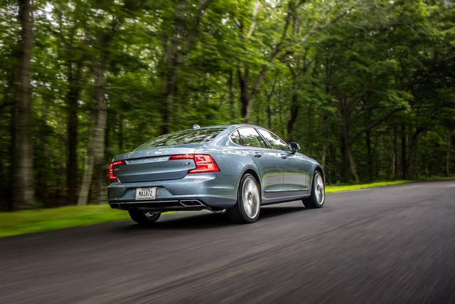 Les Volvo S90 et V90 décrochent le score maximal aux tests AEB Piétons d’Euro NCAP 116598196480NewVolvoS90location