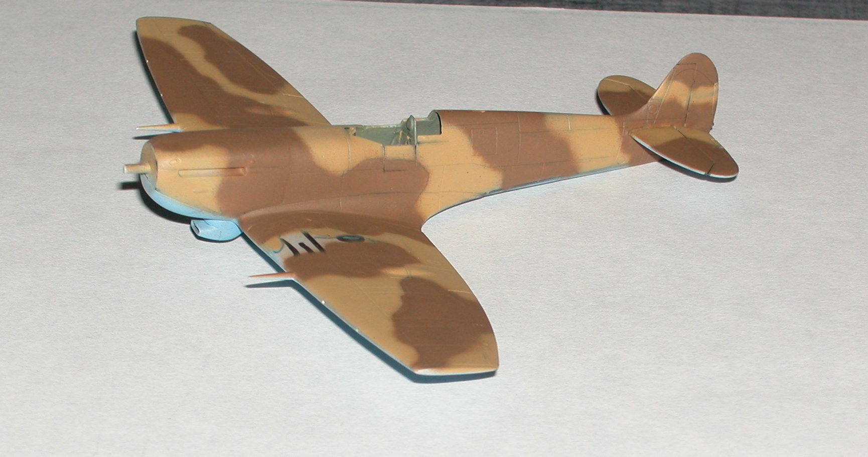 spitfire MK V b tropical italeri 1/72 120048DSCN2364