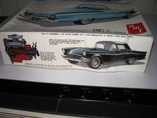 ford thunderbird 1957 au 1/16 128217IMGP8479