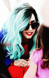 Lady Gaga 12830056L8