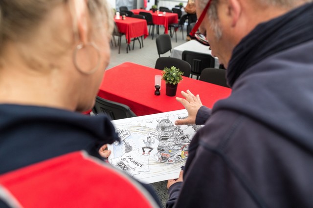 Sébastien Loeb signe, à Lohéac, son quatrième podium de suite 13749159aaee94e279a