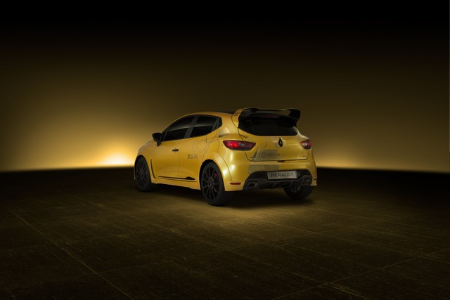 Clio R.S.16 - Le Savoir-Faire De Renault Sport Concentré Dans Un Concept-Car  1426187876816