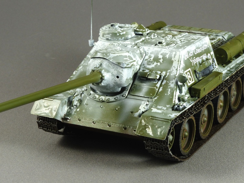 SU-100 - DRAGON 1/35 - Page 3 146600P1020889