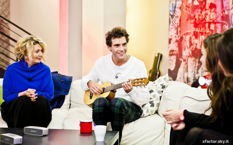 MIKA juge pour Xfactor Italie  - Page 2 147828737264549331525149006446067379o