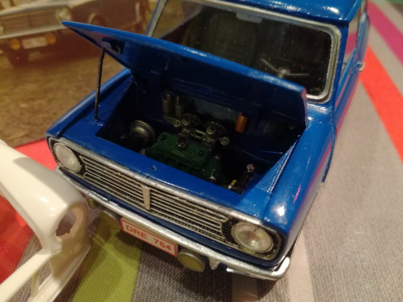 Mini Clubman (1977/1980 environ) Tamiya 1/24 152379IMG20170828212122