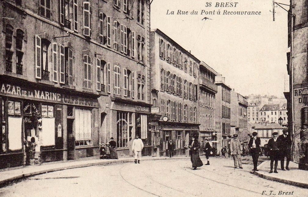 [Vie des ports] LE VIEUX BREST - Page 19 1541791344333343img490