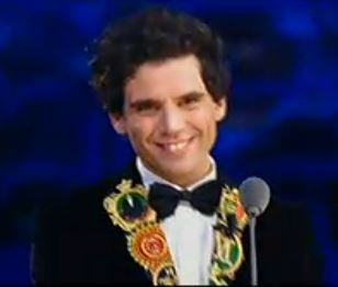 MIKA juge pour Xfactor Italie  - Page 2 155752Xfactor2