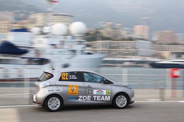 Renault ZOE remporte le 5ème Rallye Monte-Carlo ZENN 159742RenaultZoeMonteCarlo5