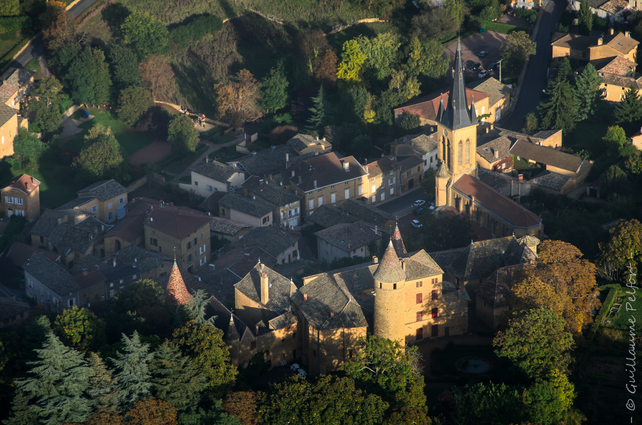 Récit de vol : Les châteaux du Beaujolais 162657DSC76502269