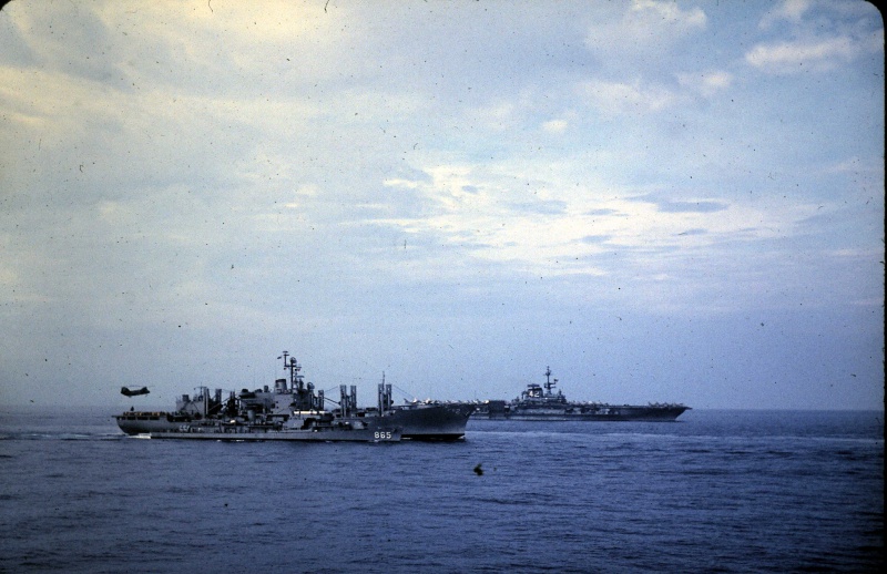 PORTE-AVIONS LOURDS CLASSE MIDWAY 169564USSFranklinDRooseveltCVA42USSSylvianaAFS2USSCharlesRWareDD865Mditerrane1965