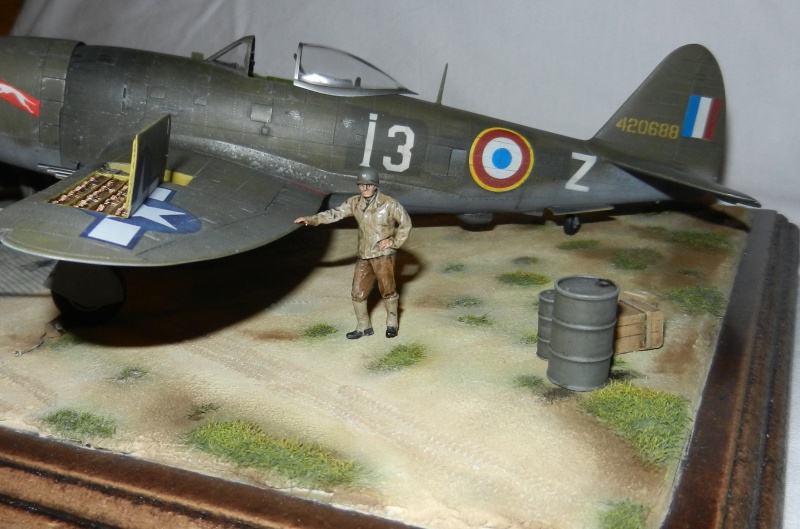 P-47 Français [Academy 1/48] 170839DSCN7563