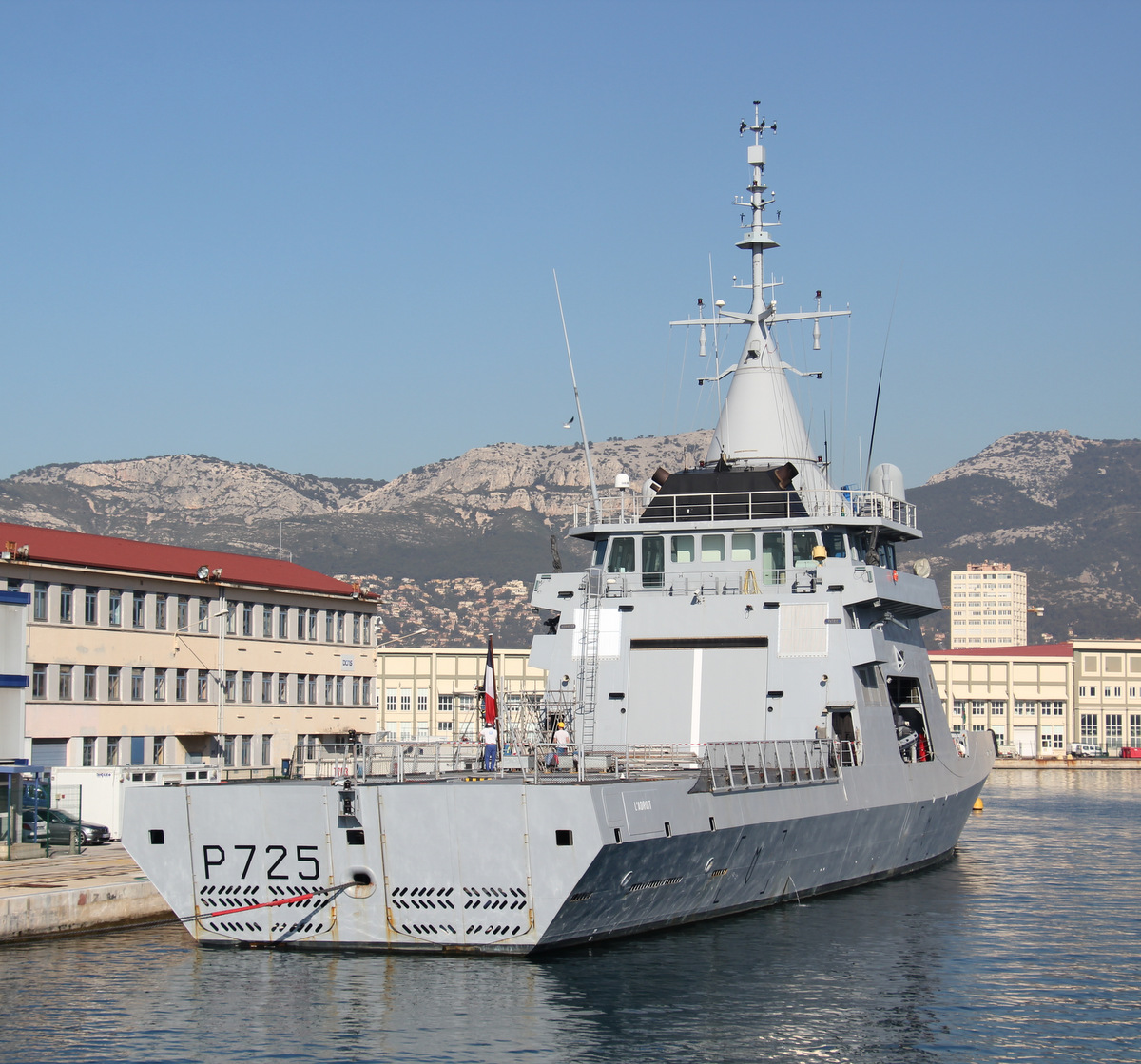 [Les ports militaires de métropole] Port de Toulon - TOME 1 - Page 9 172108IMG5799