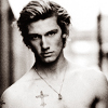 (M) PETTYFER ϟ  Regarde moi... J’ai une tête à t’aimer ?  173031AlexPettyfer293x37621kbmedia12113media13908712178749021