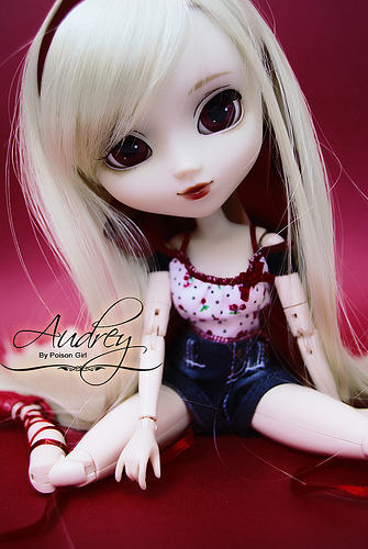 Les autres pullip de Poison Girl ! 176000audreypullipsticakawaigirl20100613164754