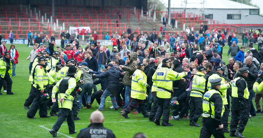 Season 11/12 - May - Page 3 180686WrexhamandLutonTown3