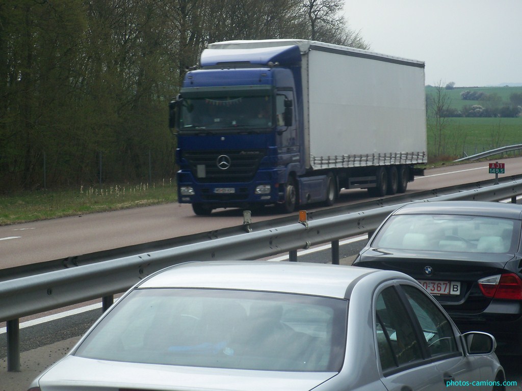 Mercedes Actros (D) tous les modèles, all models - Page 2 182297photoscamions8Avril2012208Copier