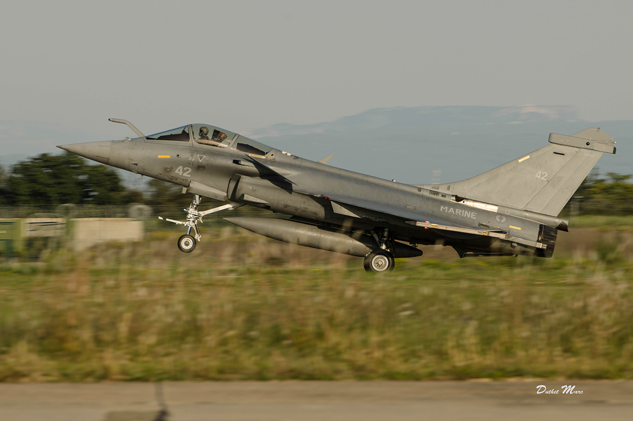 Féria de l'Air Nîmes-Garons 2015 - Page 6 18385917061280