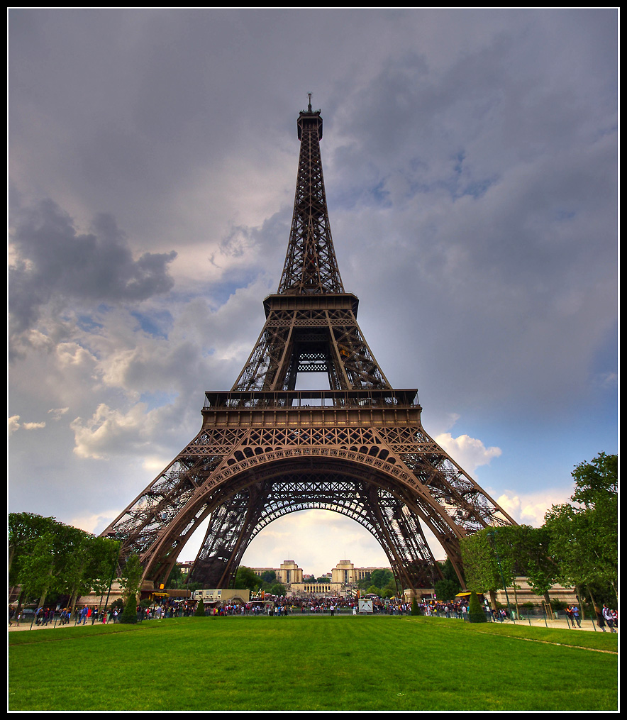 Photographies H.D.R. / D.R.I. - Page 16 185485toureiffel