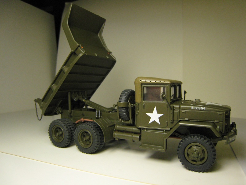 REO M59 Dump Truck scratch sur base Solido au 1/50  189317IMG8933