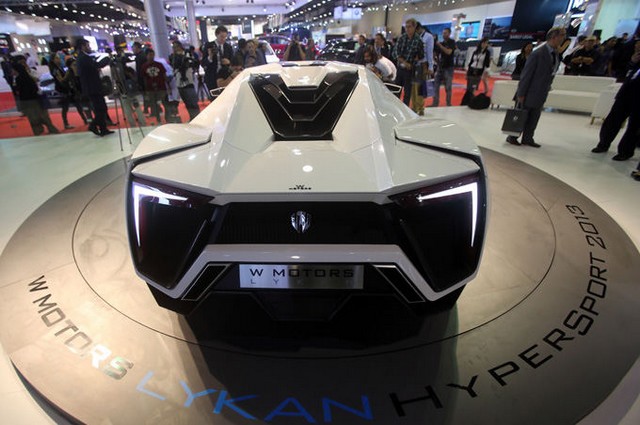 Salon Automobile du Qatar 2013 : W Motors Lykan Hypersport  205414LykanHypersport9